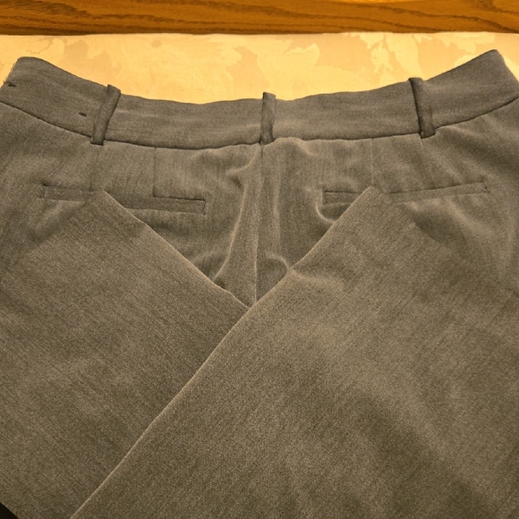 Womans Pants - Picture 6 of 7